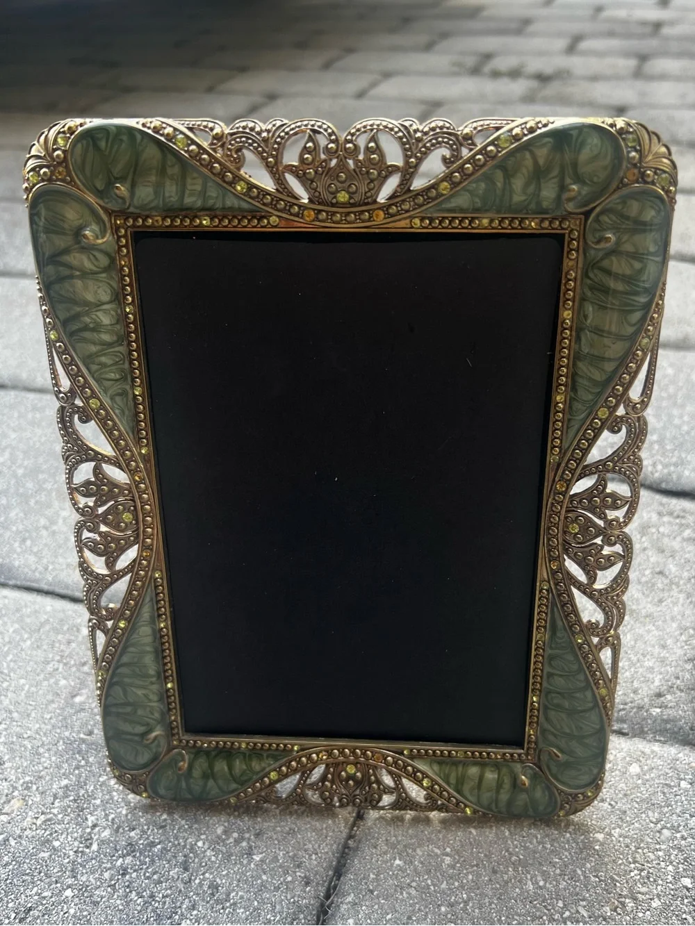 Belle Miason light green vintage ornate frame